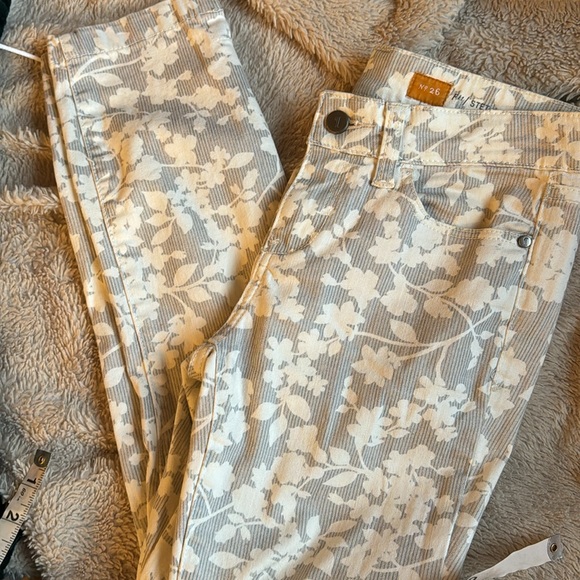 Anthropologie Pilcro And The Letterpress Stet Fit Floral Ankle Jeans Size 26 - Picture 4 of 5